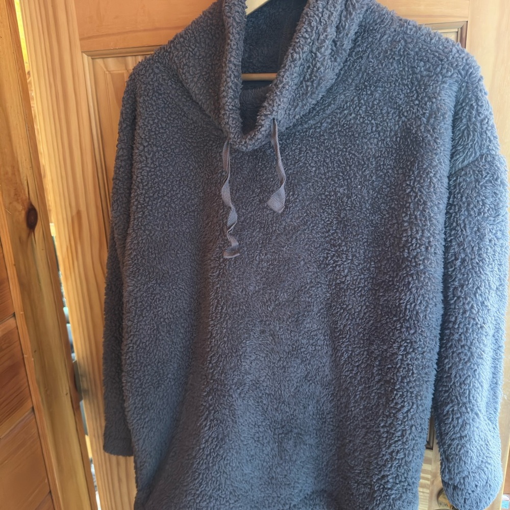 Old Navy Charcoal Turtleneck Sweater
